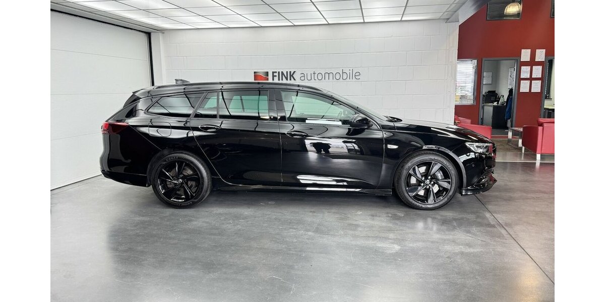 Opel Insignia Exclusive 4x4 FULL LEDER CarPlay Bose 118.400 km 11.900 &euro; Lich 35423