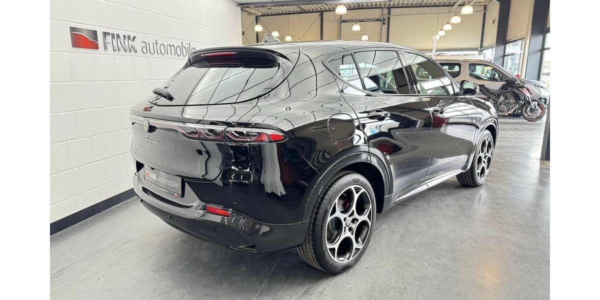 Alfa Romeo Tonale 1.5 VGT Veloce 48 V Hybrid LED 3.300 km 28.920 &euro; Lich 35423