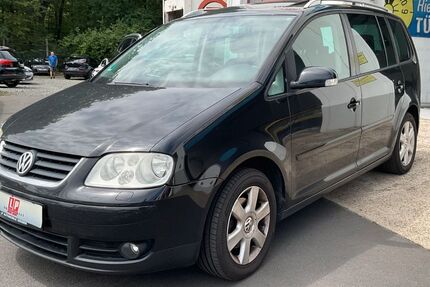 VW Touran 219.200 km 2.890 &euro; Giessen 35394