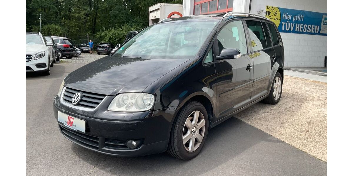 VW Touran 219.200 km 2.890 &euro; Giessen 35394