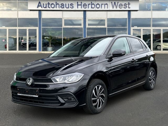 VW Polo 14.676 km 19.990 &euro; Herborn 35745