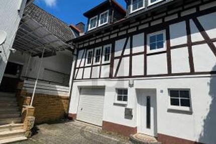 GENERATIONENWOHNEN MIT RENDITE UND GARTEN - Haus Gladenbach | Angebot:26986603
