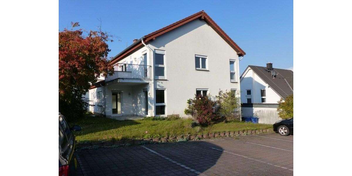 Etagenwohnung Langgöns - 2 Zimmer, 87 m&sup2;, 670&euro; | Angebot:26362564