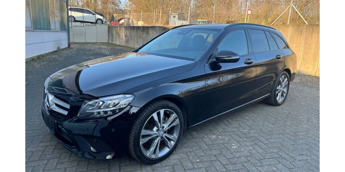 Mercedes-Benz C 180 74.900 km 18.999 &euro; Wettenberg 35435