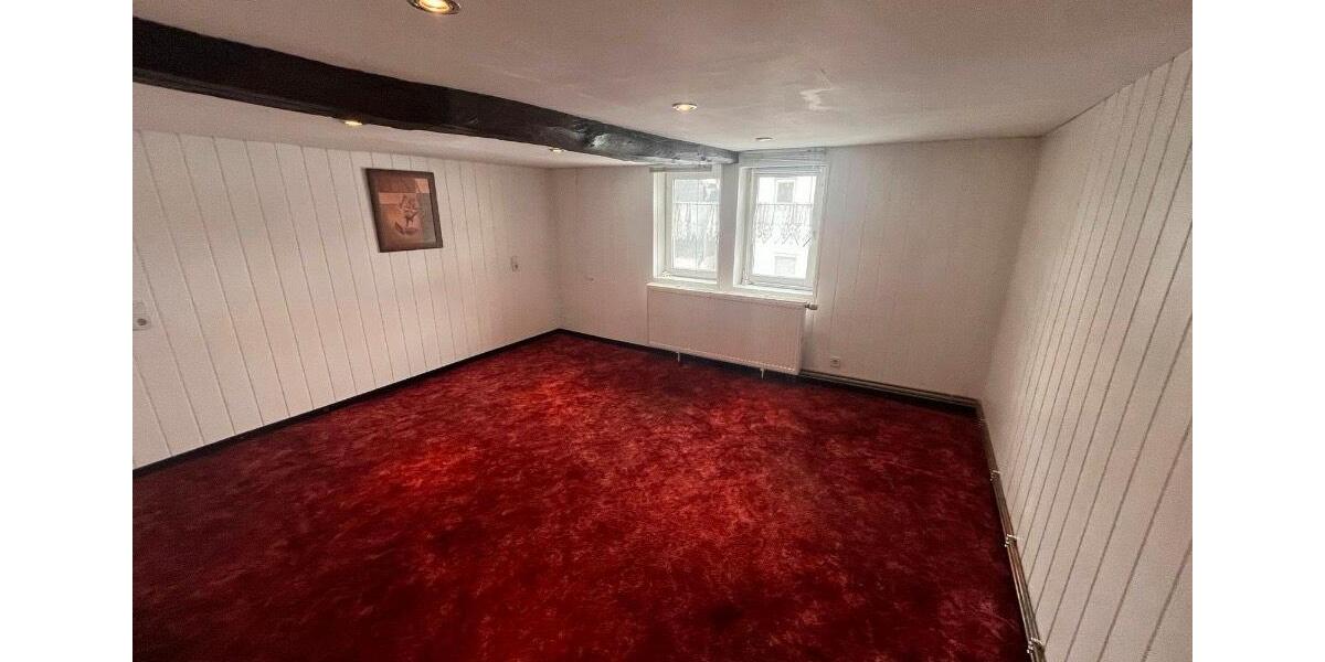 Einfamilienhaus Wölfersheim - 5 Zimmer, 110 m&sup2;, 199.000&euro; | Angebot:26299865