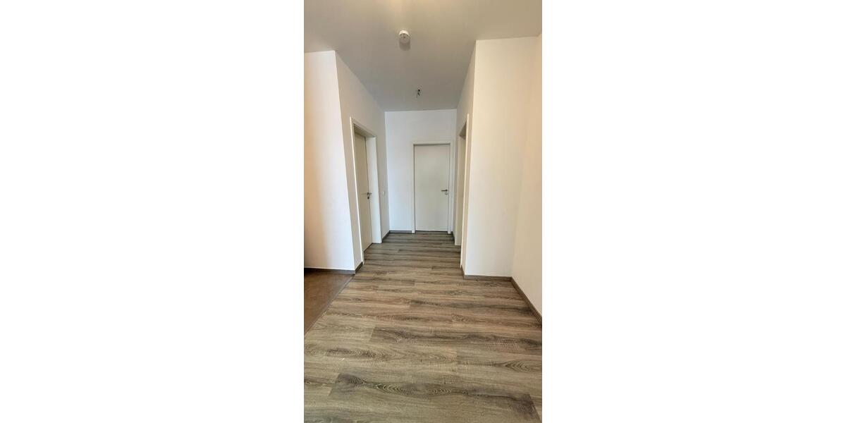 Einfamilienhaus Linden - 5 Zimmer, 165 m&sup2;, 1.800&euro; | Angebot:25099783