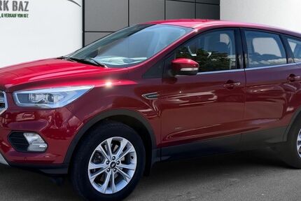 Ford Kuga 50.000 km 16.800 &euro; Butzbach 35510