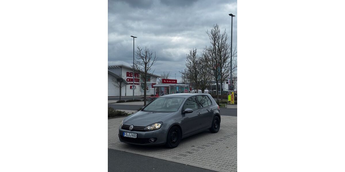 VW Golf 212.000 km 4.800 &euro; Bad Nauheim 61231