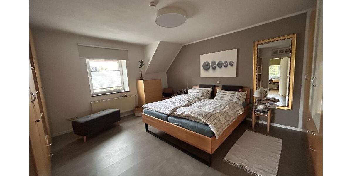 Einfamilienhaus Waldbrunn (Westerwald) / Hintermeilingen Hintermeilingen - 5 Zimmer, 136 m&sup2;, 275.000&euro; | Angebot:25820830