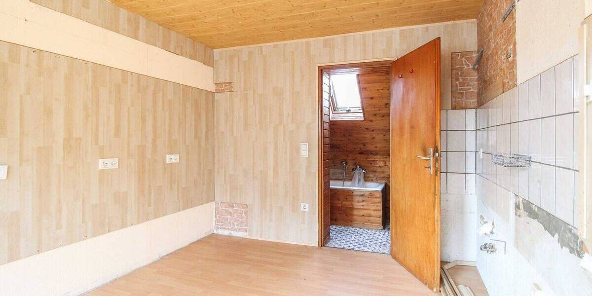 Einfamilienhaus Aßlar - 4 Zimmer, 115 m&sup2;, 175.000&euro; | Angebot:26826110