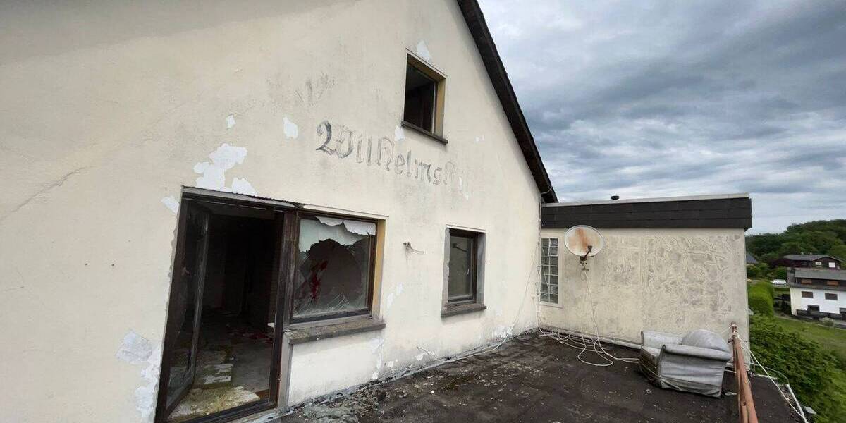 Mehrfamilienhaus, Wohnhaus Waldbrunn (Westerwald) / Fussingen Fussingen - 1 Zimmer, 250 m&sup2;, 85.000&euro; | Angebot:26155212