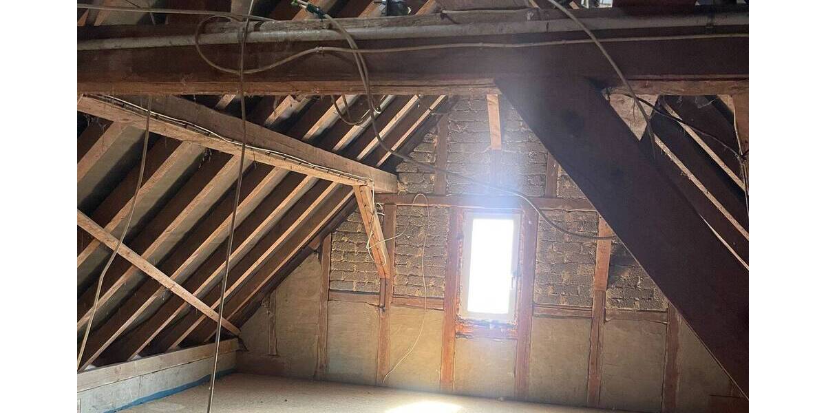 Einfamilienhaus Butzbach Münster - 6 Zimmer, 174 m&sup2;, 235.000&euro; | Angebot:25691959