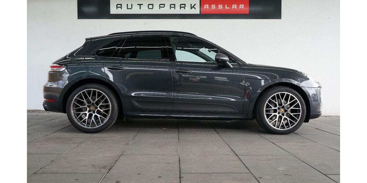 Porsche Macan 111.200 km 46.880 &euro; Asslar 35614