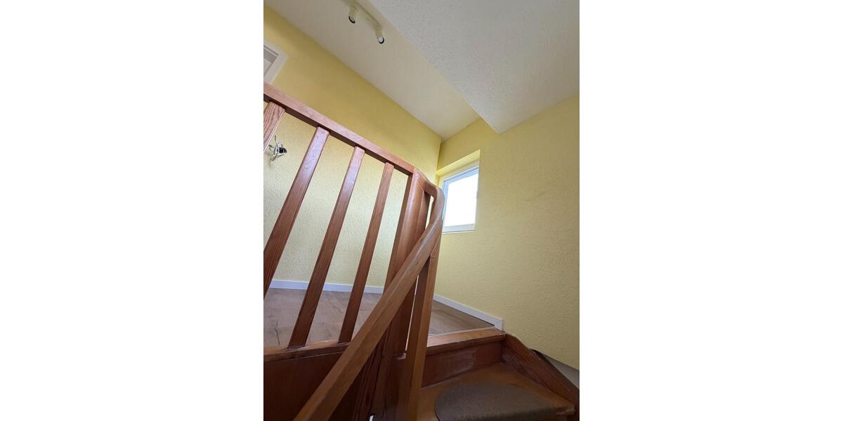 Dachgeschoßwohnung Biebertal - 1 Zimmer, 20 m&sup2;, 420&euro; | Angebot:25905271