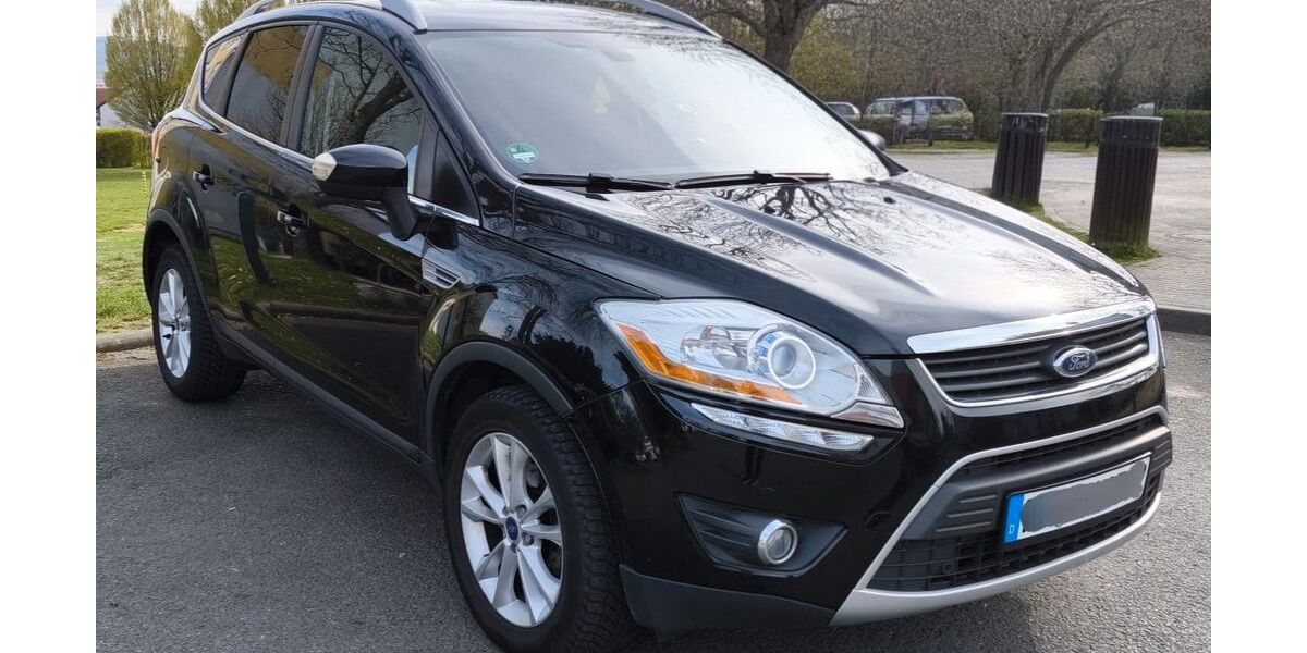 Ford Kuga 205.000 km 5.800 &euro; Usingen 61250