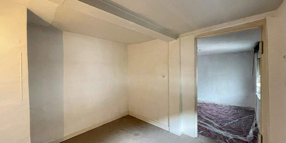 Mehrfamilienhaus, Wohnhaus Dillenburg / Nanzenbach Nanzenbach - 6 Zimmer, 127 m&sup2;, 179.000&euro; | Angebot:25665427