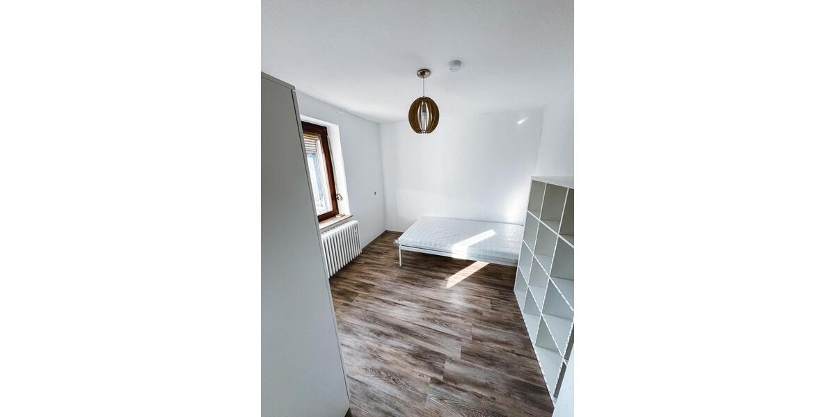 Etagenwohnung Wettenberg - 1 Zimmer, 20 m&sup2;, 500&euro; | Angebot:25408772