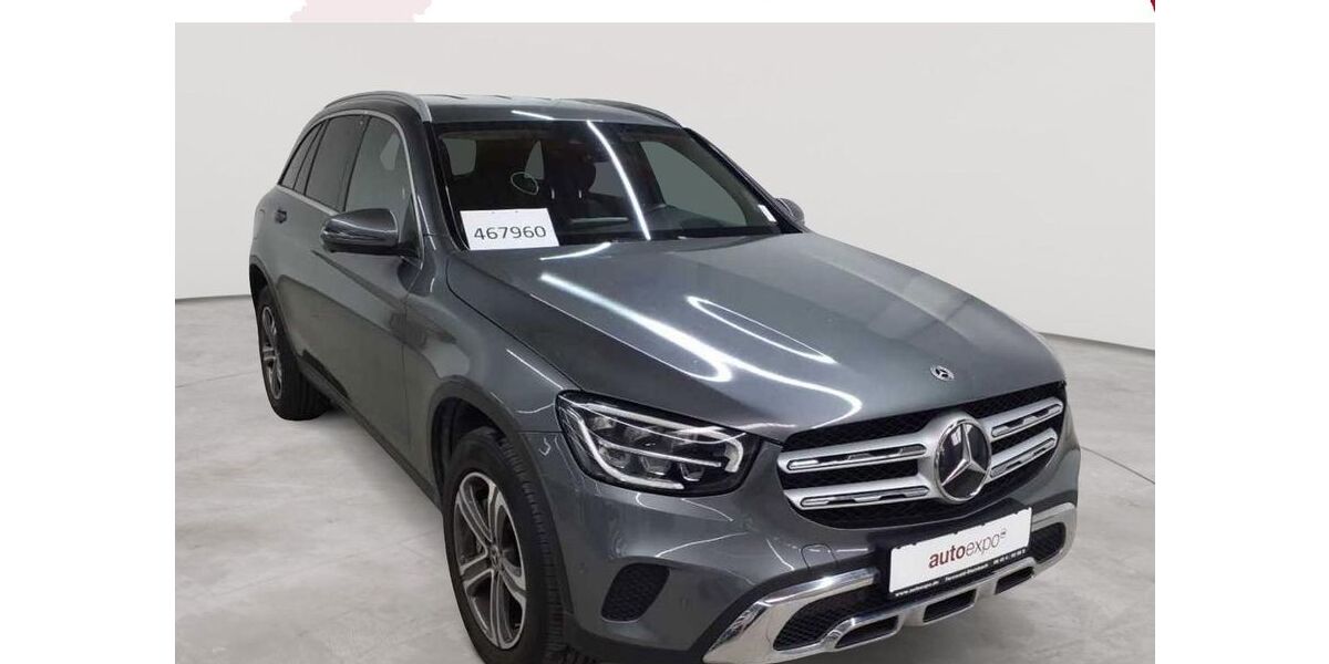 Mercedes-Benz GLC 300 80.824 km 29.989 &euro; Fernwald-Steinbach 35463