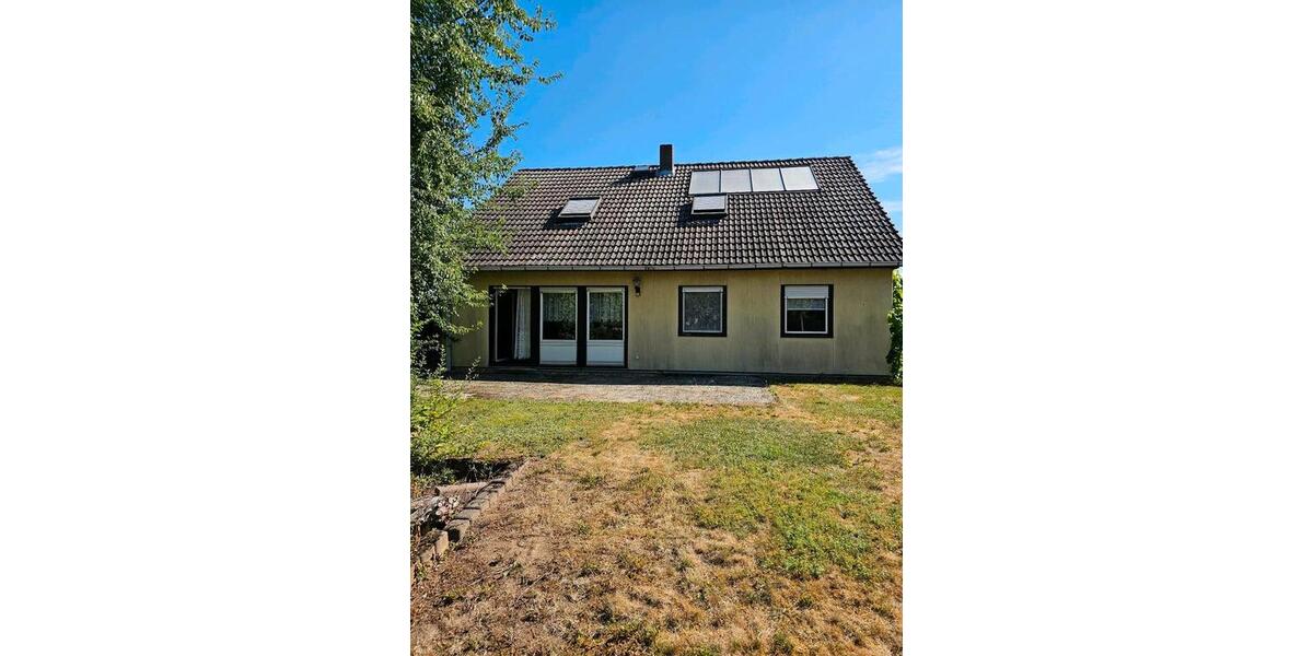 Einfamilienhaus Wölfersheim - 4 Zimmer, 153 m&sup2;, 375.000&euro; | Angebot:27004752
