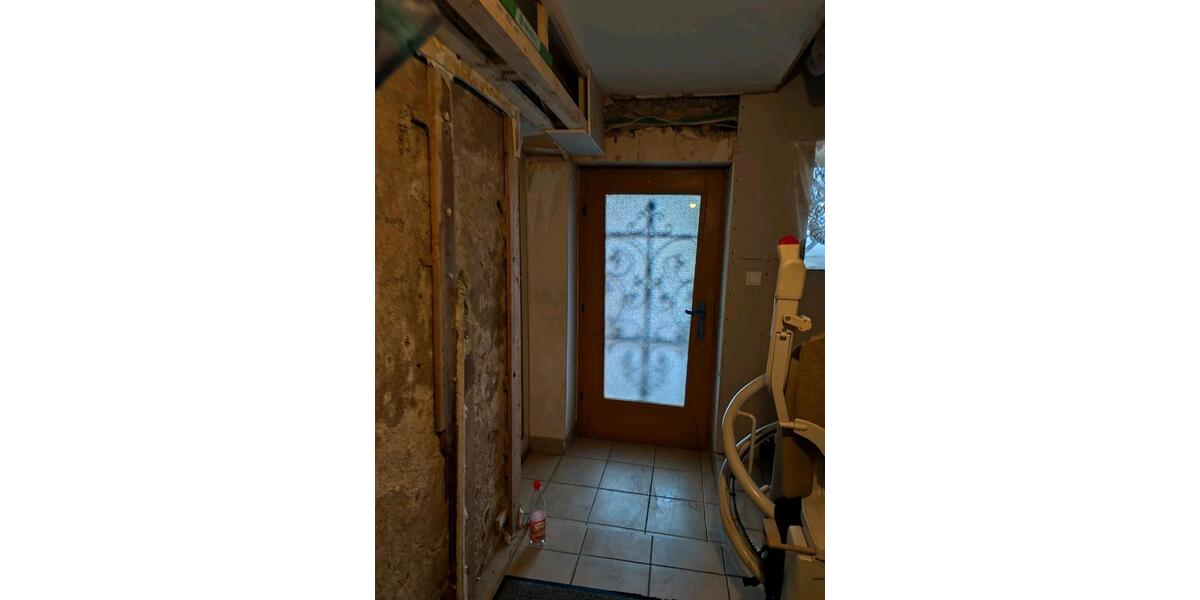 Einfamilienhaus Herborn - 10 Zimmer, 231 m&sup2;, 175.000&euro; | Angebot:26954713