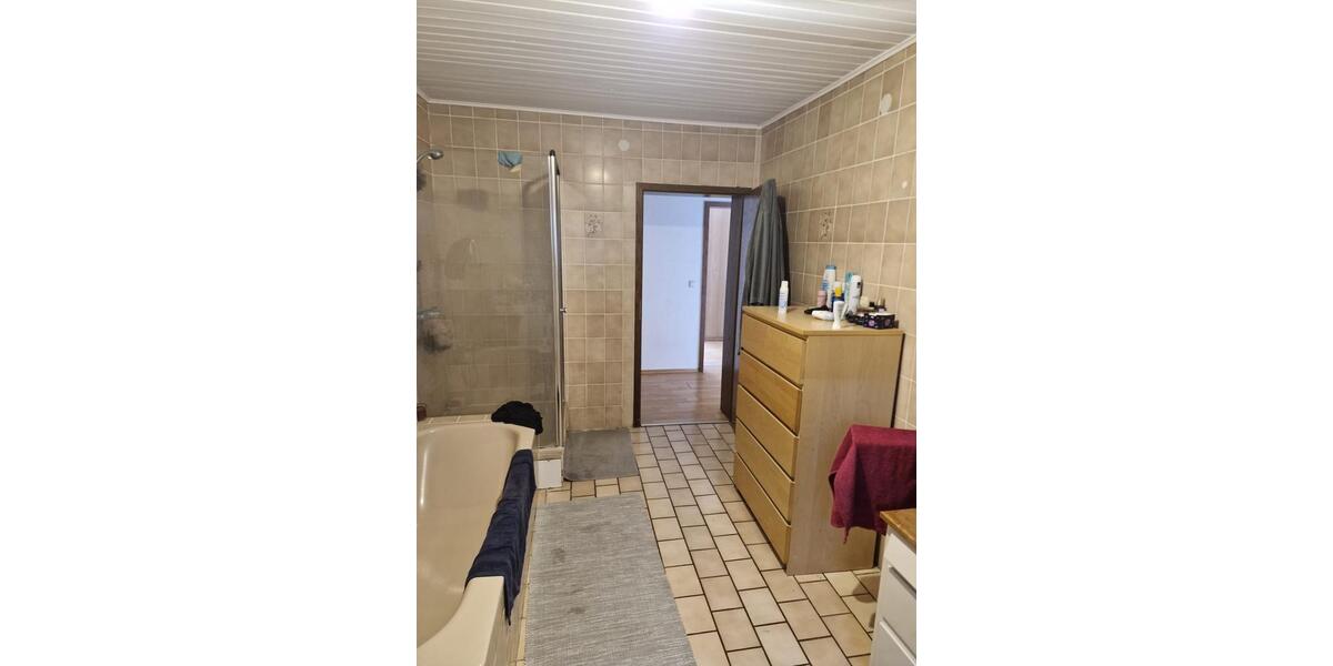 Erdgeschoßwohnung Reiskirchen - 3 Zimmer, 90 m&sup2;, 900&euro; | Angebot:26033448