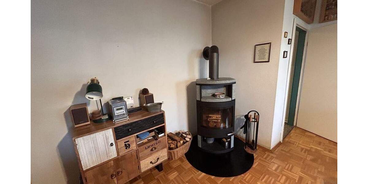 Einfamilienhaus Waldbrunn (Westerwald) / Hintermeilingen Hintermeilingen - 5 Zimmer, 136 m&sup2;, 275.000&euro; | Angebot:25820830