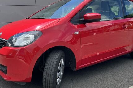 Skoda Citigo 106.000 km 2.500 &euro; Schöffengrund 35641
