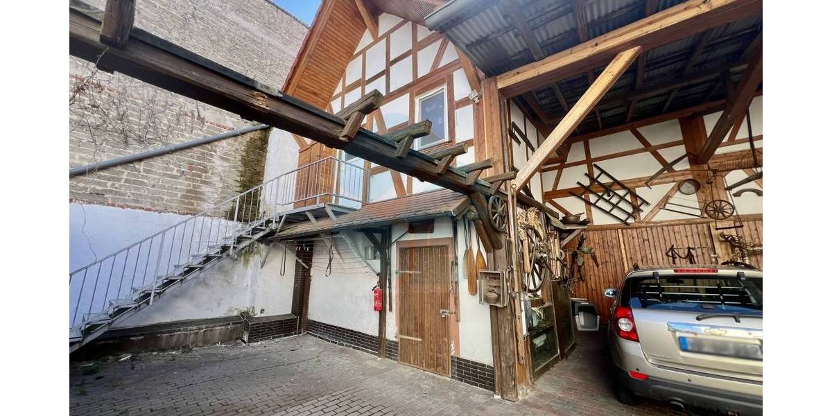 Einfamilienhaus Wölfersheim / Wohnbach Wohnbach - 1 Zimmer, 264 m&sup2;, 369.000&euro; | Angebot:26188584