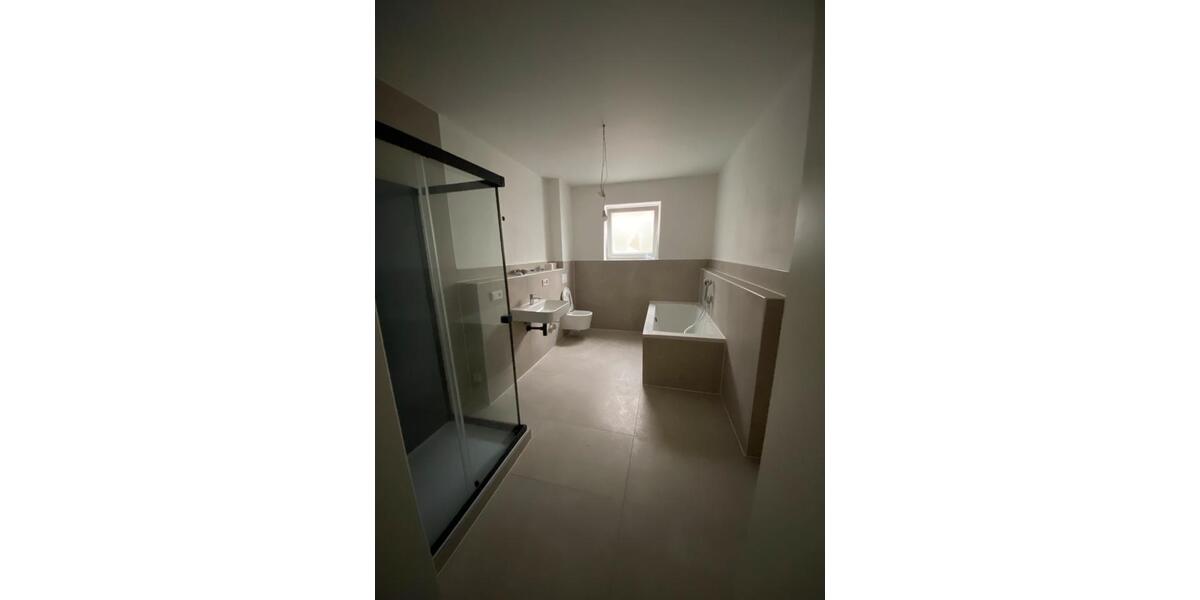 Etagenwohnung Weilburg - 3.5 Zimmer, 130 m&sup2;, 1.300&euro; | Angebot:26121904