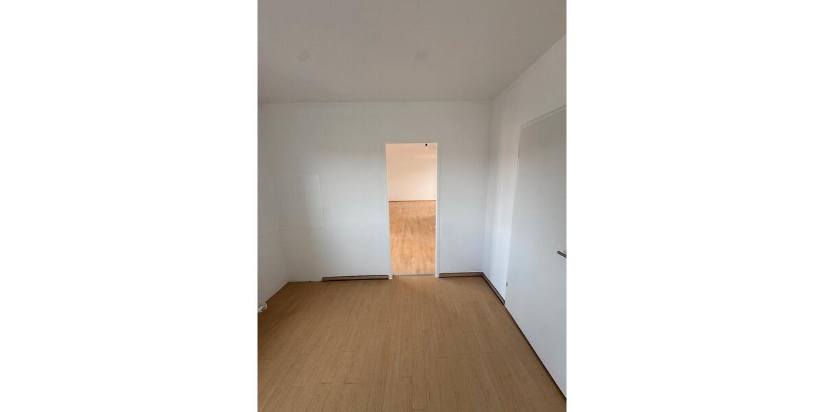 Etagenwohnung Pohlheim - 3 Zimmer, 92 m&sup2;, 269.000&euro; | Angebot:27083936