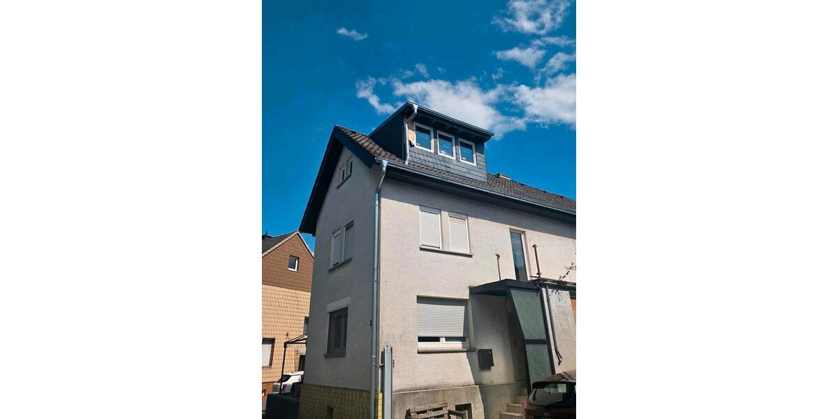 Einfamilienhaus Butzbach - 5 Zimmer, 120 m&sup2;, 280.000&euro; | Angebot:26960079