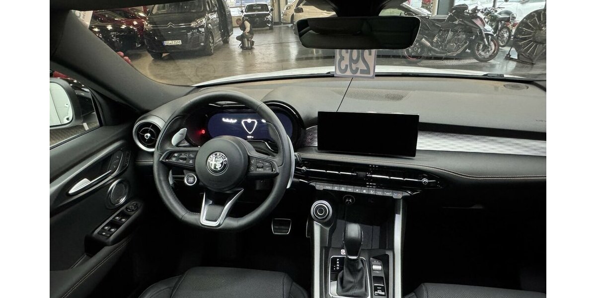 Alfa Romeo Tonale 1.5 VGT Veloce 48 V Hybrid LED 360° CAM 18.130 km 26.985 &euro; Lich 35423