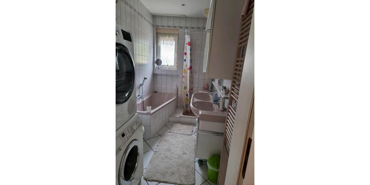 Einfamilienhaus Butzbach - 6 Zimmer, 233 m&sup2;, 419.000&euro; | Angebot:26502394