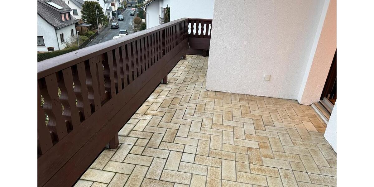 Etagenwohnung Wehrheim - 3 Zimmer, 105 m&sup2;, 1.270&euro; | Angebot:25784276