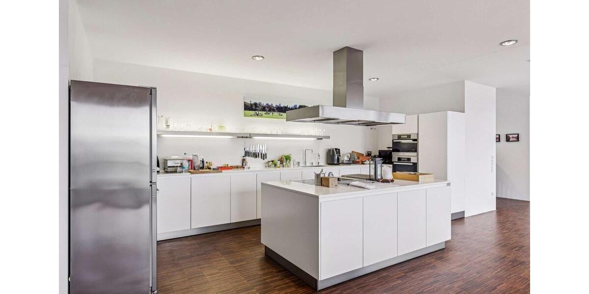 Einfamilienhaus Bad Nauheim - 5 Zimmer, 328 m&sup2;, 3.800&euro; | Angebot:23244973