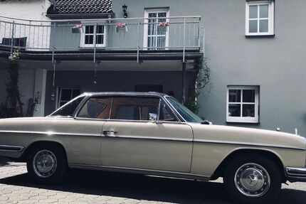 Mercedes-Benz 250 8.800 km 17.900 &euro; Weilrod 61276