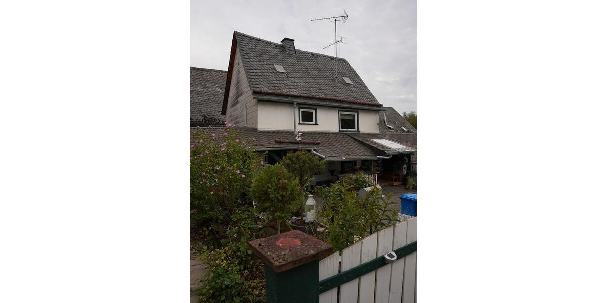 Einfamilienhaus Wetzlar Steindorf - 3 Zimmer, 76 m&sup2;, 219.000&euro; | Angebot:27054040
