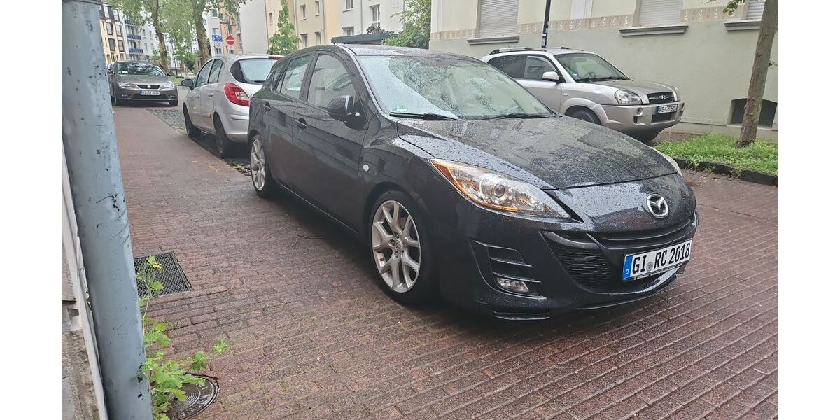 Mazda 3 208.000 km 4.999 &euro; Gießen 35390