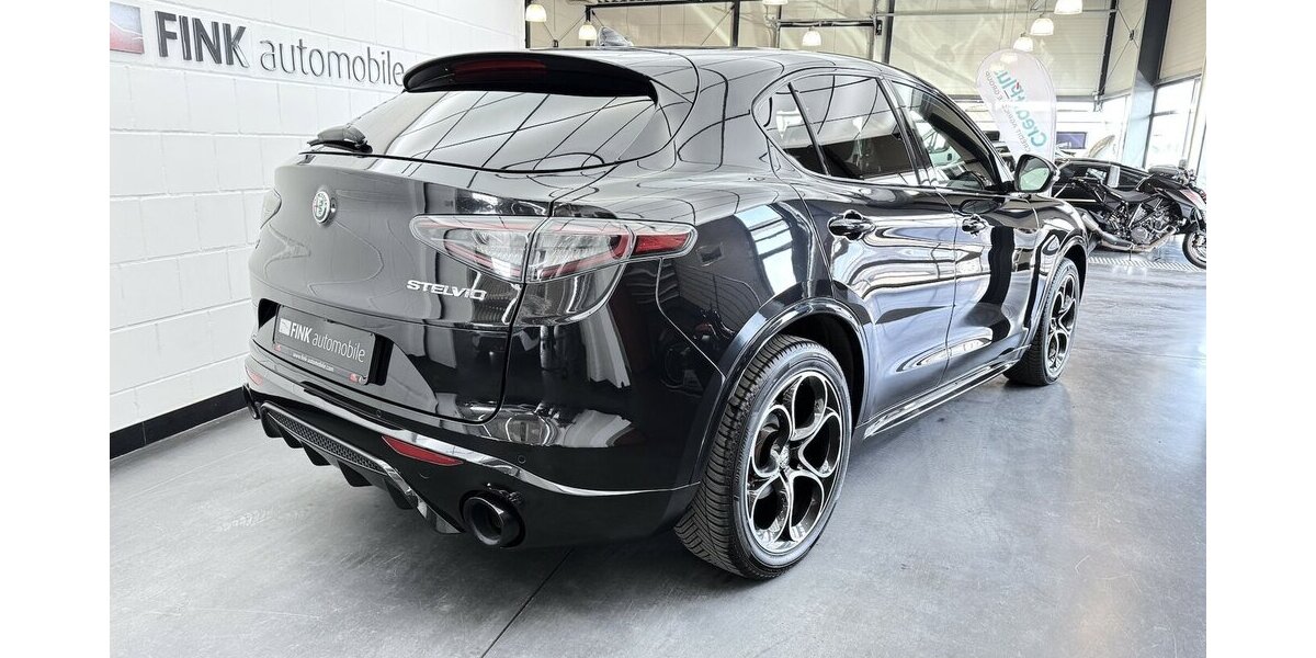 Alfa Romeo Stelvio 2.2 D Veloce Q4 Full LED Leder Carplay 36.900 km 36.890 &euro; Lich 35423