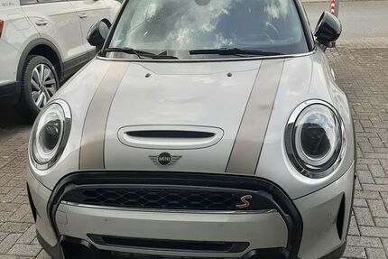 Mini Cooper S Cabrio 33.000 km 30.900 &euro; Wehrheim 61273