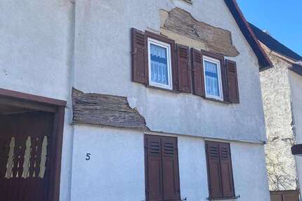 Haus Wölfersheim - 7 Zimmer, 170 m&sup2;, 150.000&euro; | Angebot:26268486