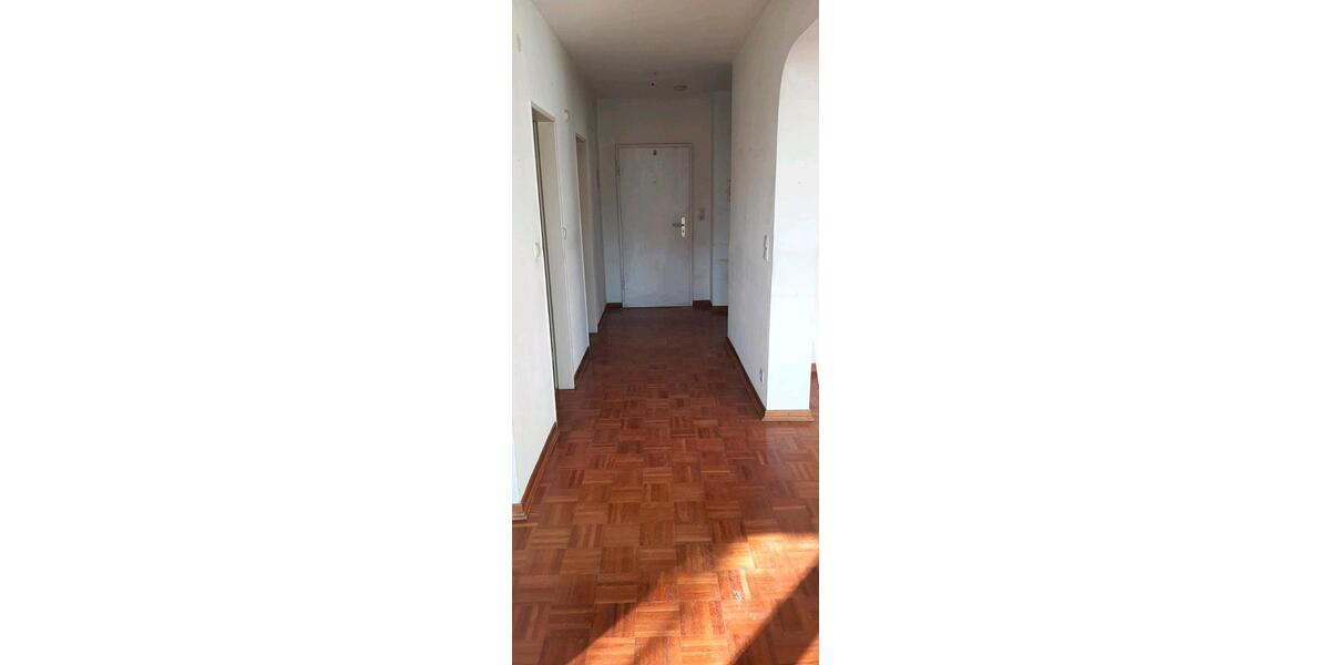 Etagenwohnung Bad Nauheim - 2.5 Zimmer, 70 m&sup2;, 320.000&euro; | Angebot:26986734