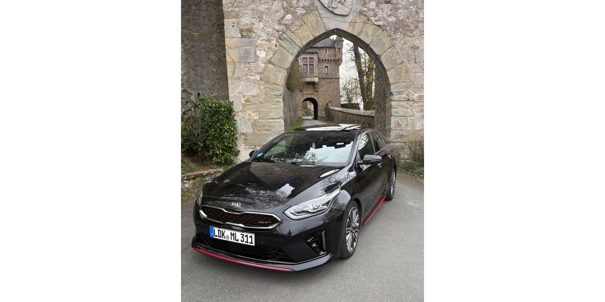 Kia pro ceed / ProCeed 59.000 km 21.500 &euro; Solms 35606