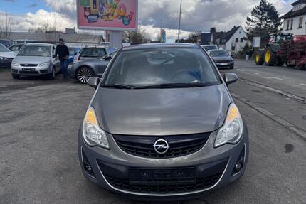 Opel Corsa 212.000 km 2.600 &euro; Hungen 35410
