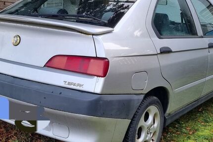 Alfa Romeo 146 94.195 km 899 &euro; Herborn 35745