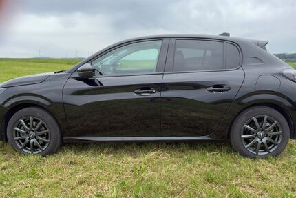 Peugeot 208 18.000 km 19.400 &euro; Weilrod 61276