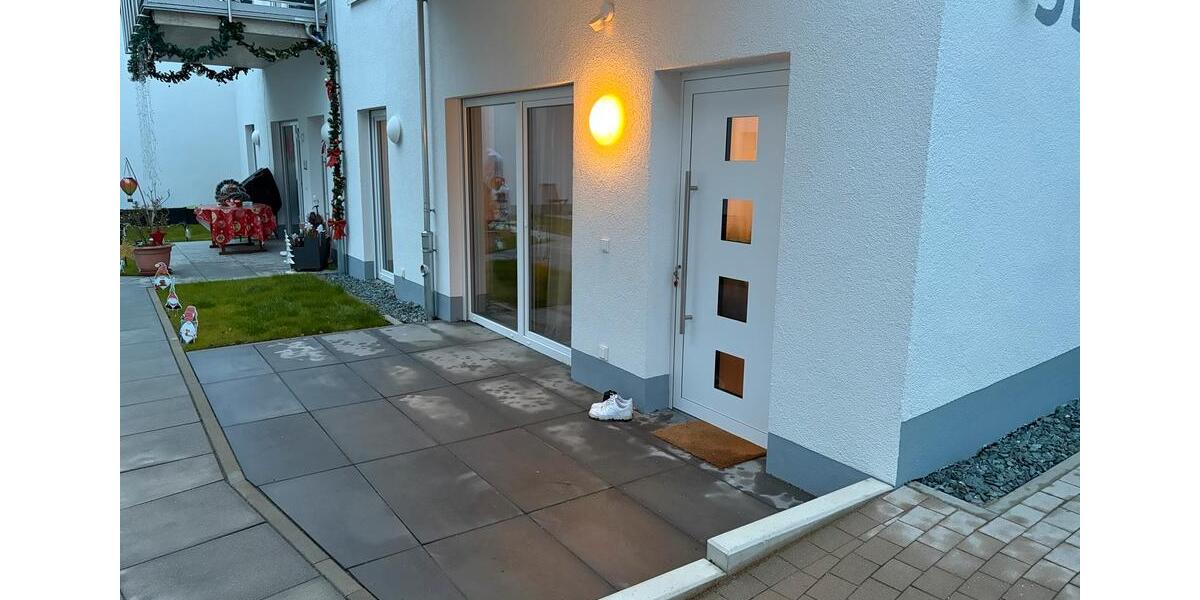 Erdgeschoßwohnung Waldsolms - 3 Zimmer, 108 m&sup2;, 1.285&euro; | Angebot:25548928