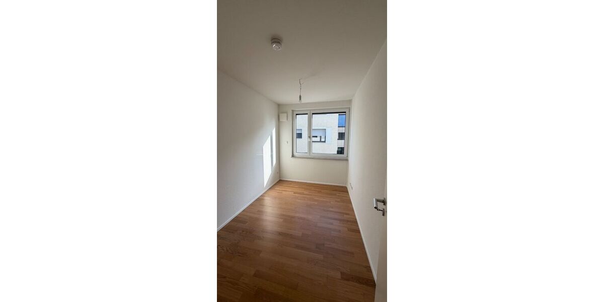 Provisionsfrei* 3-Raumwohnung mit Südbalkon und EBK in bester Lage - 3- Wehrheim | Angebot:26348400