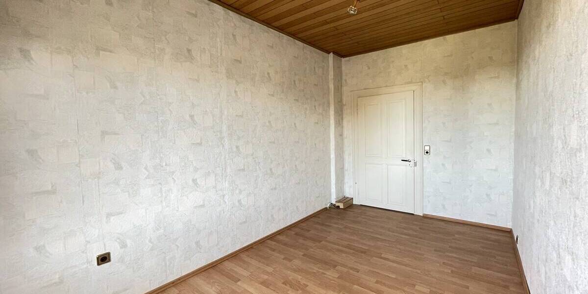 Reihenmittelhaus Breitscheid Erdbach - 1 Zimmer, 295 m&sup2;, 259.000&euro; | Angebot:26187467