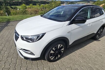 Opel Grandland (X) 75.000 km 12.700 &euro; Solms 35606